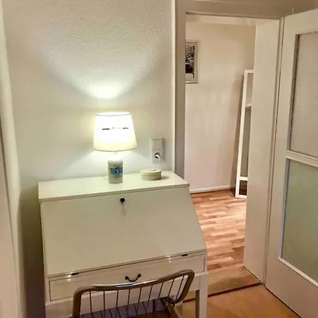 3 Zimmer-wohnung Mit Balkon Und Garage Lejlighed *